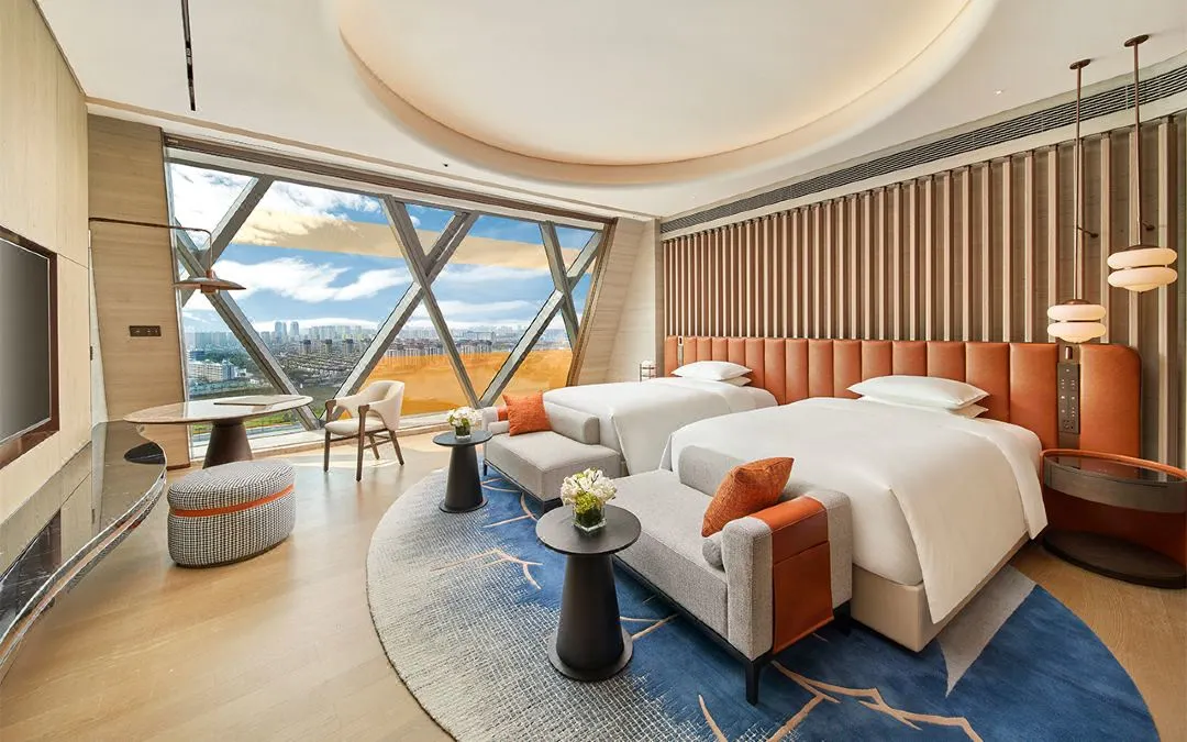 319449e0f0ad54f60d86dccce3cdfb07-sz_136965