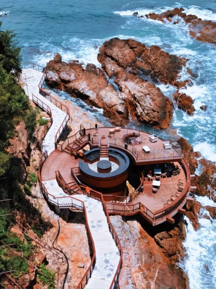 598元疯玩粤东双城~享无敌海景房*大亚湾*玫瑰礼堂*双月湾*中英街*篝火晚会【送6早4正*品豪华海鲜餐】海岛纯玩七日