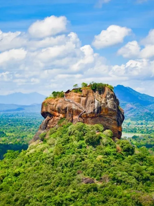 32e083c93993c8cb692e0ea6a1514ae6-sz_252980