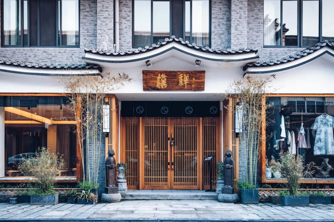 3383a4c432a253bd6c1c0a9d653cb7ff-sz_195117