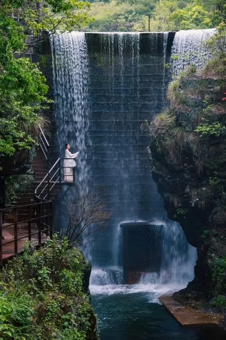 36c8889d9b4d2b3255dc69e68077dc64-sz_287636