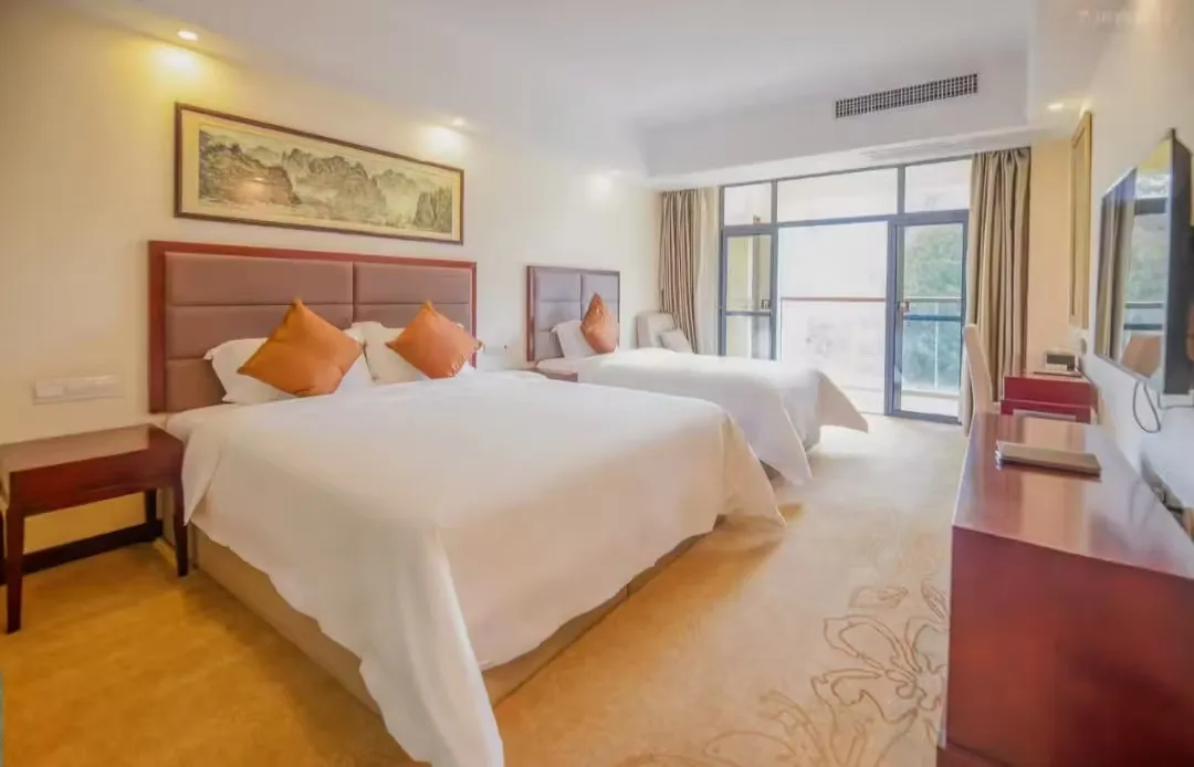 3c2b4be42ed9aeb55c6e825cbde6c26f-sz_165404