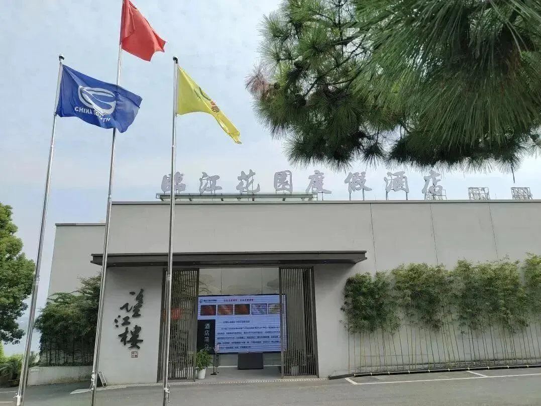 409abcc2039a82a7f16fc59856988033-sz_160067