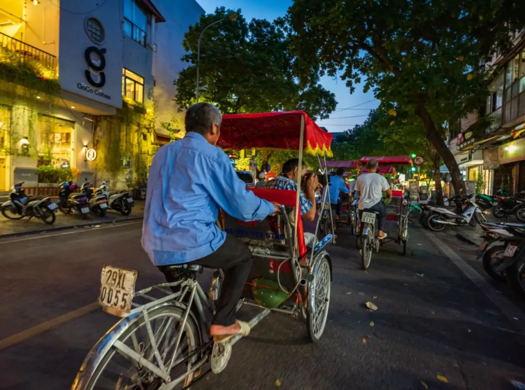 4180cd27fcc0dd07fa72e1199597b361-sz_2750425