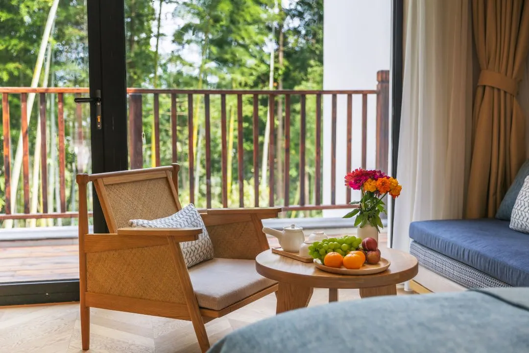 43fa85c9f983bd693367de26a1b47b24-sz_131543