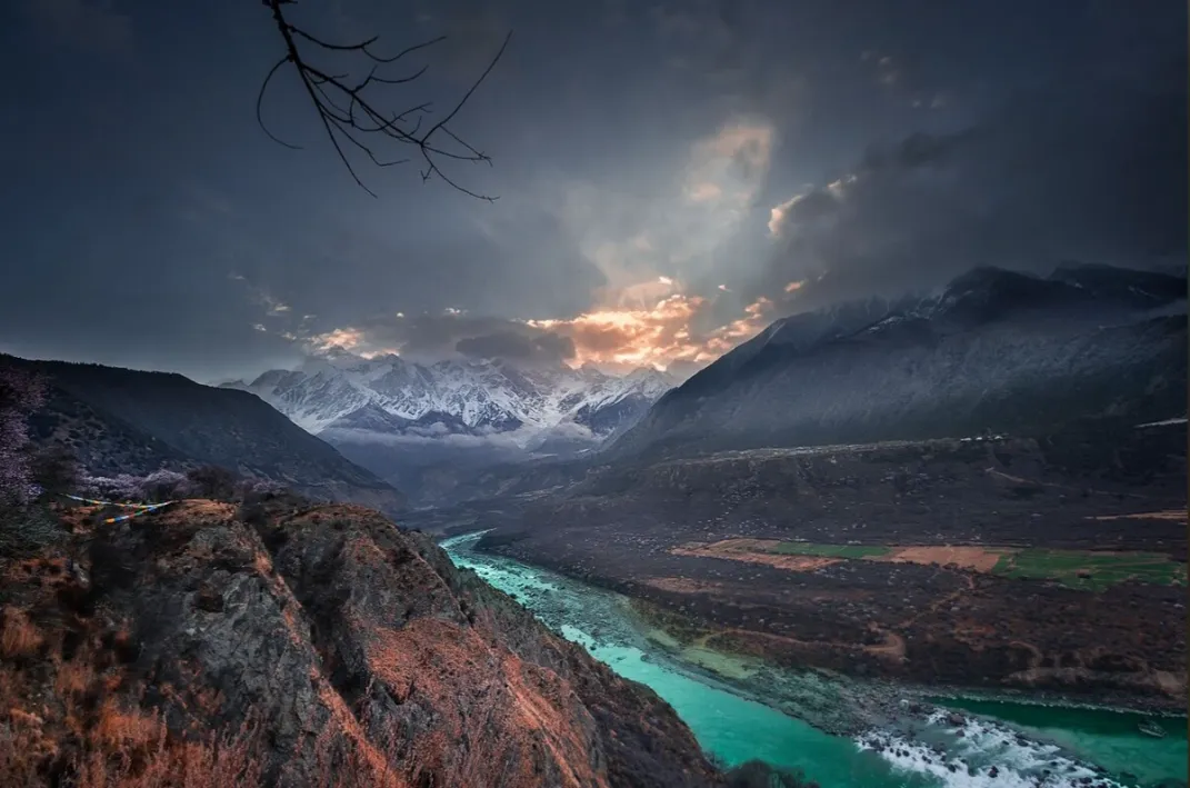 43fa92e2b9634db24cbd525448be9812-sz_1139941