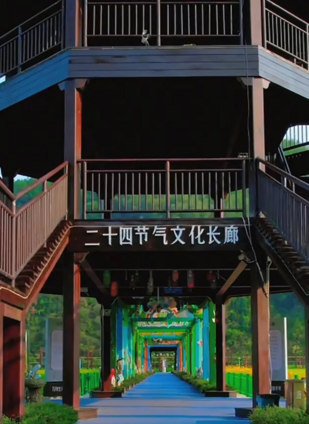 44c096f53d1c04fd41876988c2820fad-sz_3701713