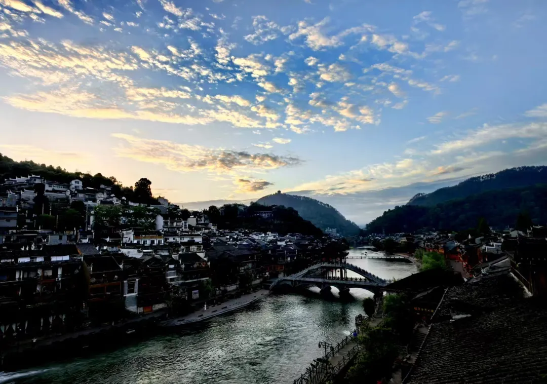 4840861c04fce04a4a2bf9a9eaaa498e-sz_691776