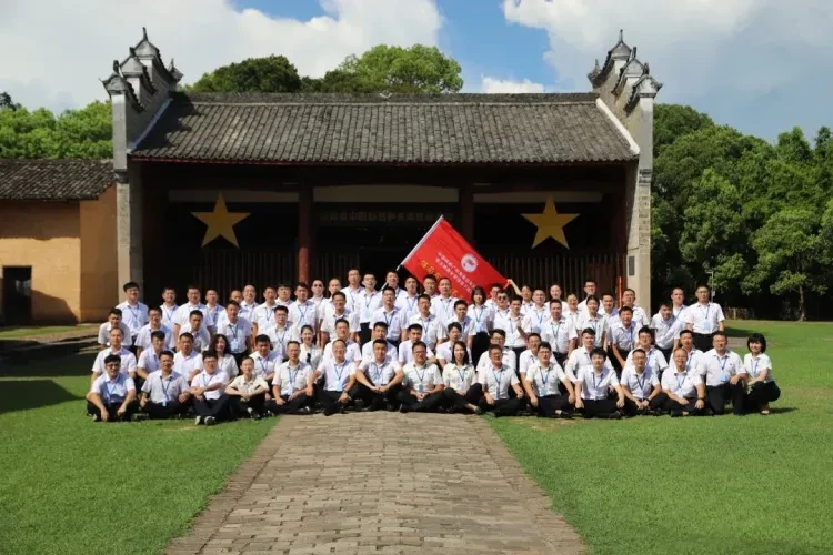 48eb1aae4b62bc4b5779bb4d8ea3661f-sz_164941