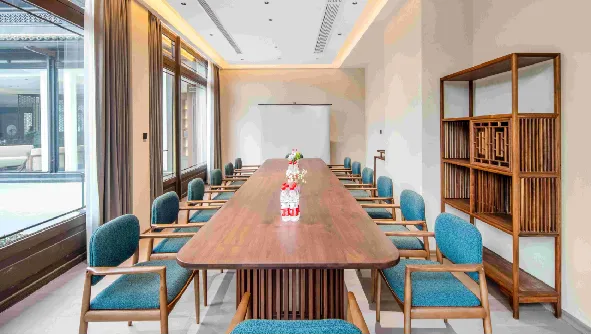 4b5b46b20b4ded8b6613453dfb4b3040-sz_272705