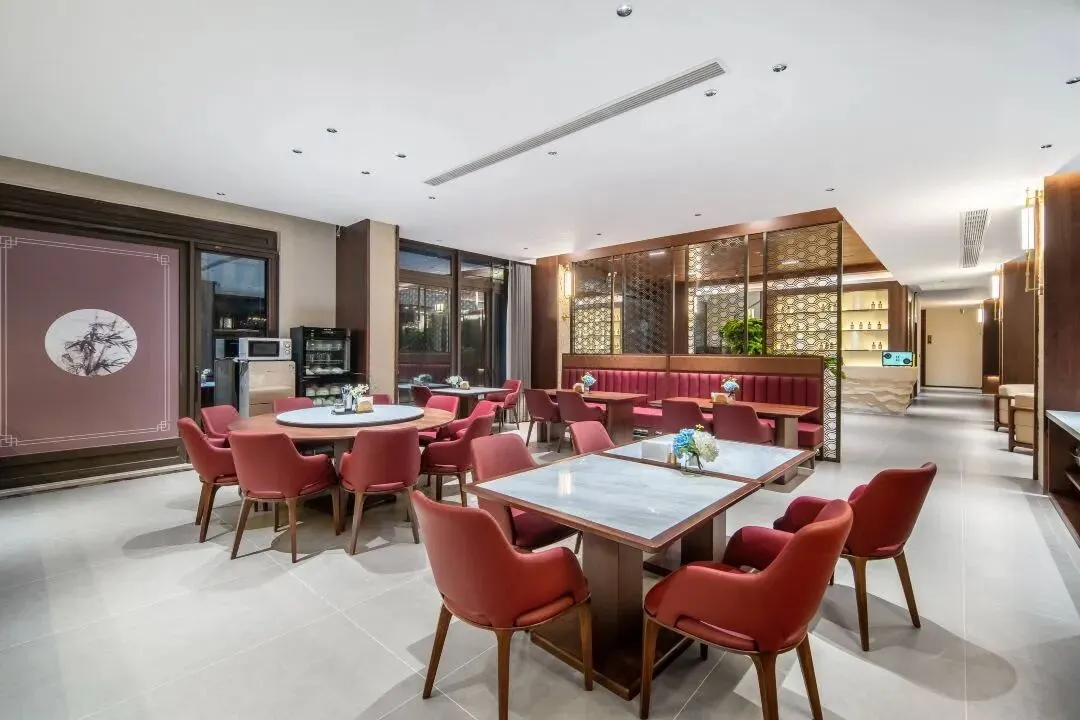 4cec442a443897c93677cfe89d62de64-sz_153449