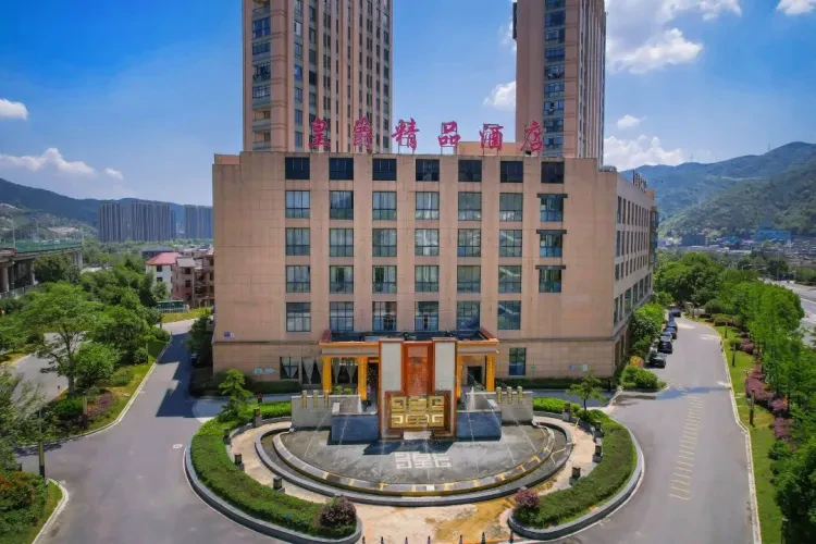 4db89e11b883f1a9521e07902edcc887-sz_157142