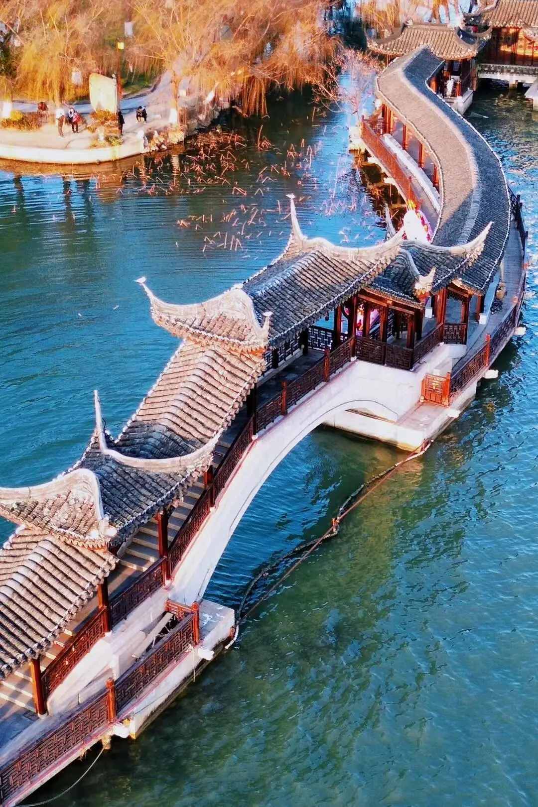 4ef7b5e781f0e27be7d84bc448febd15-sz_394724