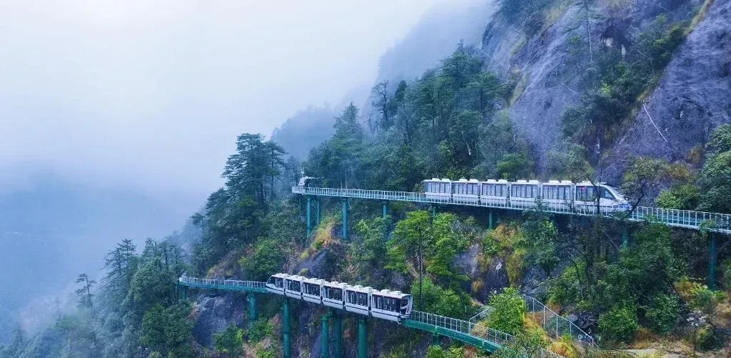 4f63ff7f9938a2662628e1712e888f15-sz_1090896