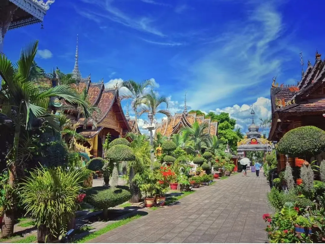 4fbfe217d23641a6b2e2828bb832bb8d-sz_300181