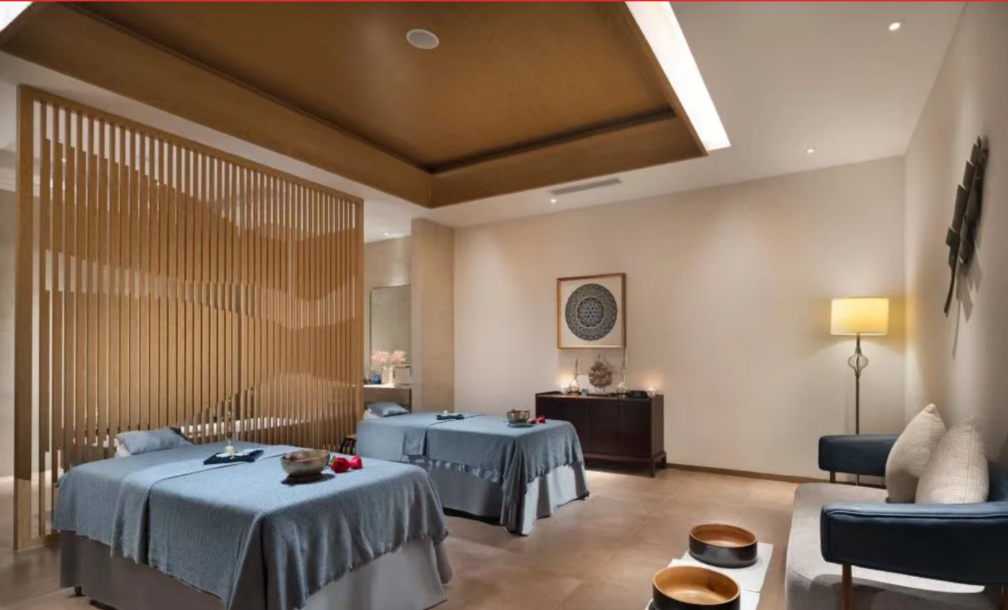 51f3e9e04ba84c732f7a807e1bd9ec24-1