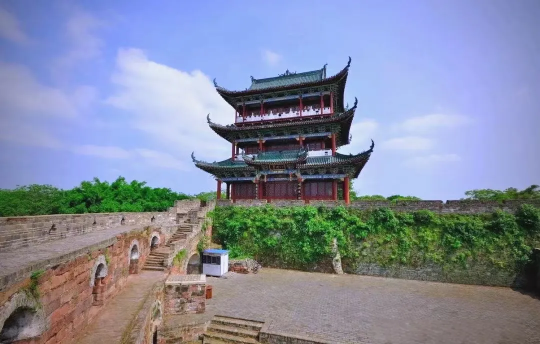 52251f084e20488cd035c5b30f54a2b7-sz_242925