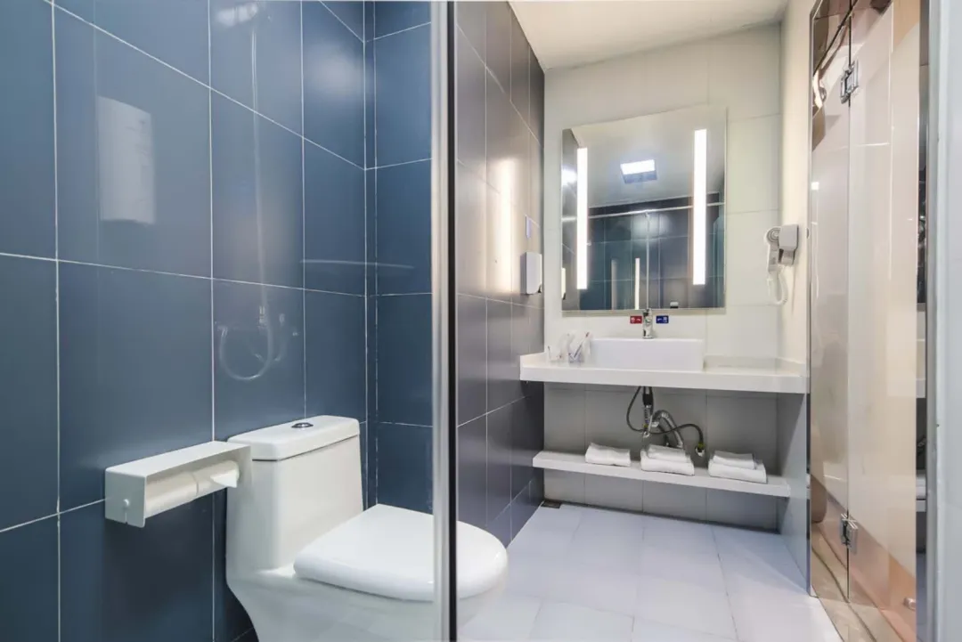 52c9e70c538e61d94002100b5574756f-sz_146065-2