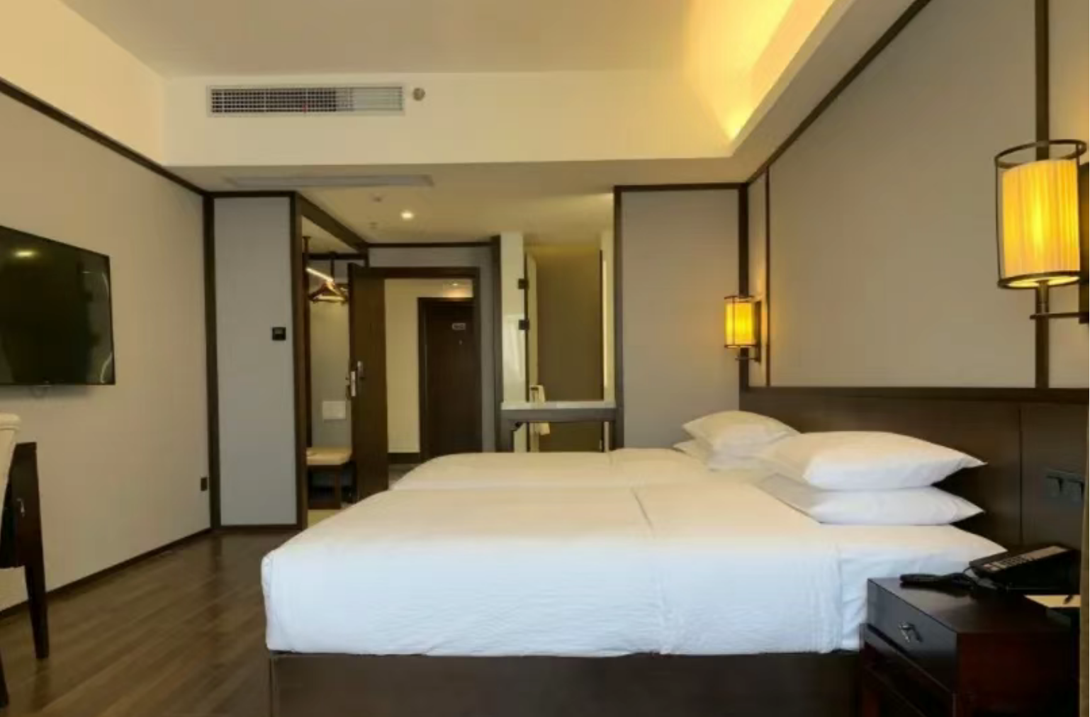 566c56fe72c4636149be37269caede90