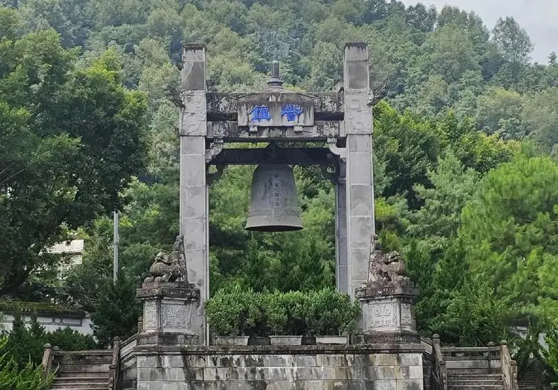 57aa95de2631991ab32fd9f3a28035db-sz_177982