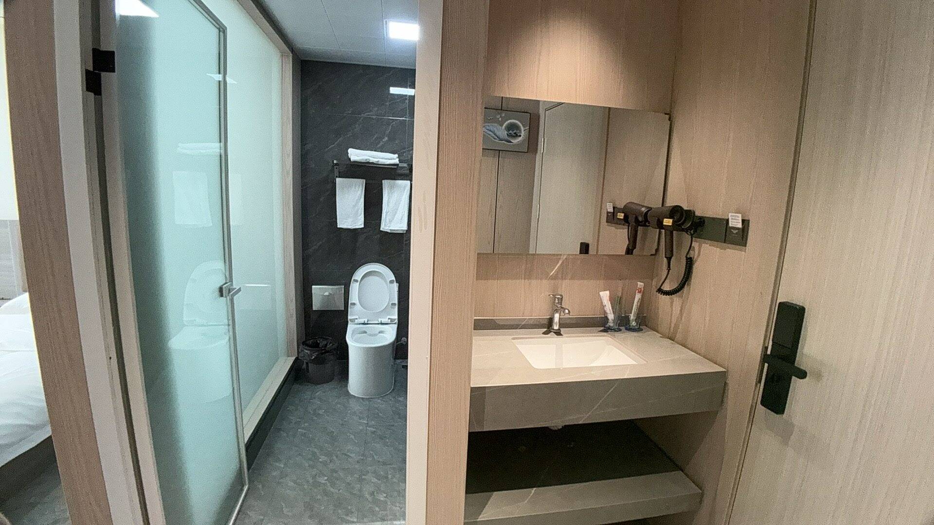 599d764375d68bd0f55d6fcd2b1b095a-sz_650894 599d764375d68bd0f55d6fcd2b1b095a-sz_650894