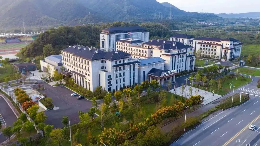 5a6bebd3ecacd3be88677c0558482ec2-sz_145867