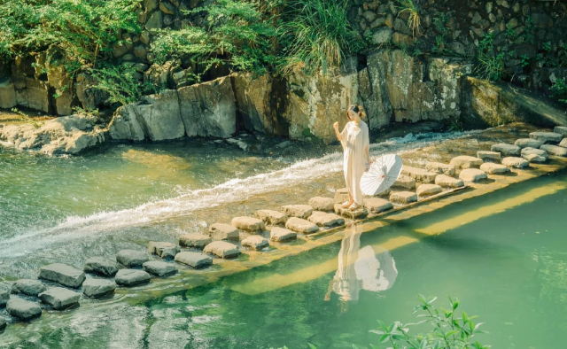 5db76cff509110c451bf05097314f936-sz_573550