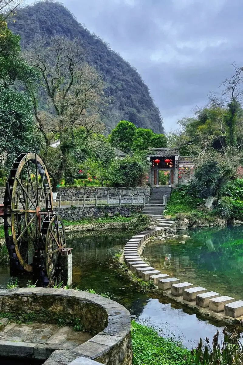 637109100415f3d3e38c4781ce7c25c0-sz_268277