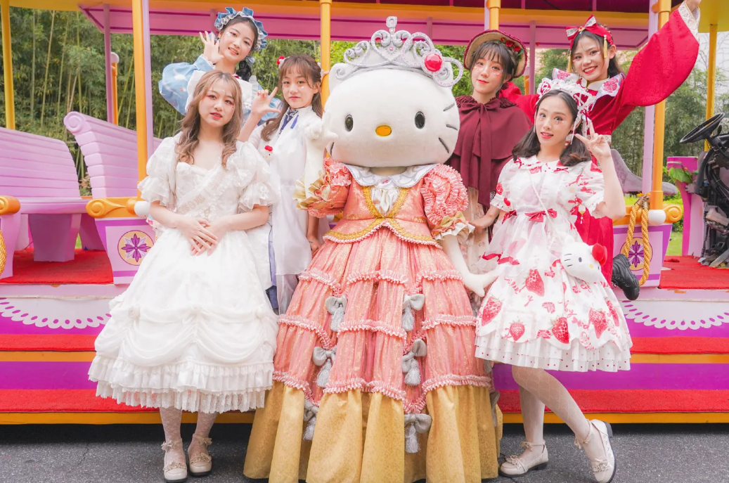 【美林温泉季】安吉5钻美林度假村~吃住全含，灵峰山徒步挖笋，森林温泉免费泡，棋牌/KTV/台球/儿童乐园免费玩~周边景点众多