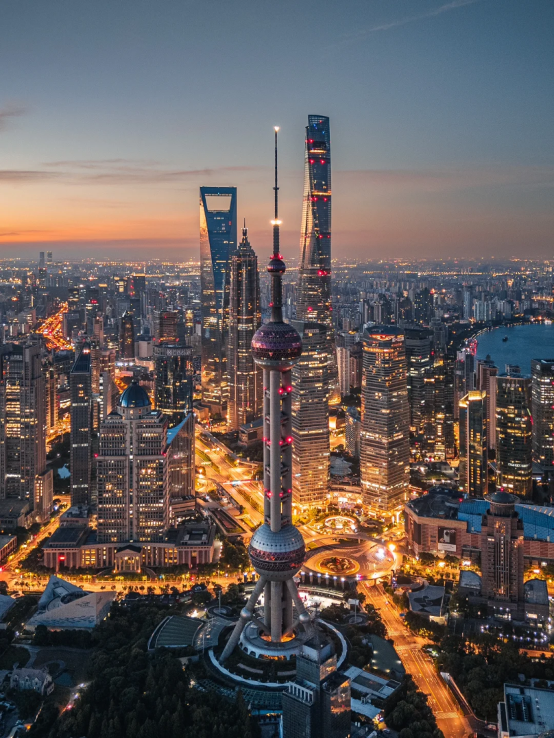 奉贤五钻【上海大船酒店】289元每人，2天1晚1早+1自助晚餐！享棋牌&泳池&健身房娱乐！吃住玩一体，距离打卡“沪版唐顿庄园”！