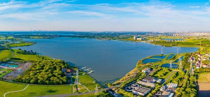 苏州·大龙荡景区内【龙荡·花溪舍】399元每人，4天3晚6正3早！享棋牌&KTV&乒乓球！苏式设计，感受吴派文化！