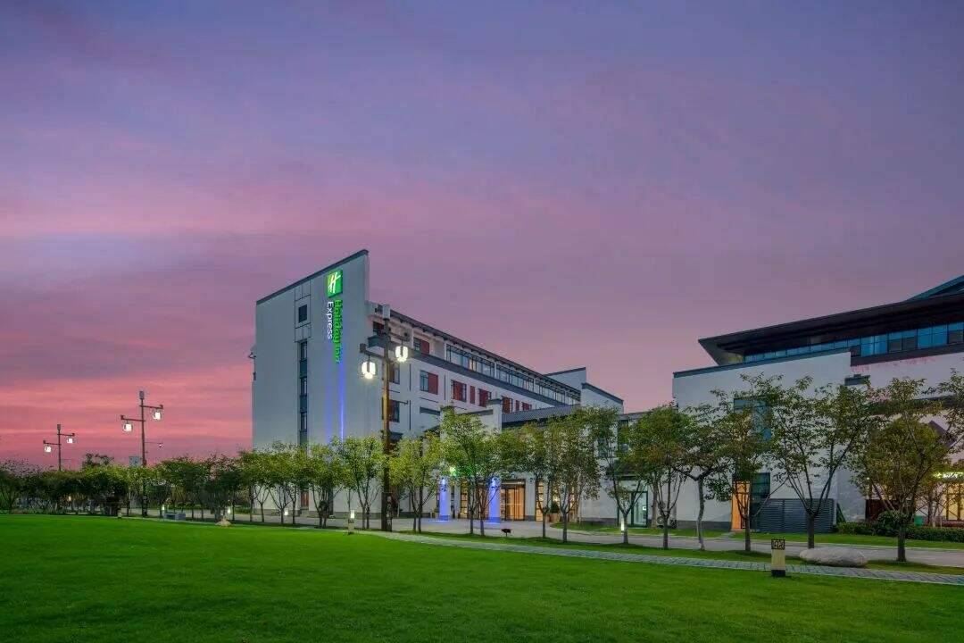 640fVtUOFHTAGDOUZGS 640fVtUOFHTAGDOUZGS