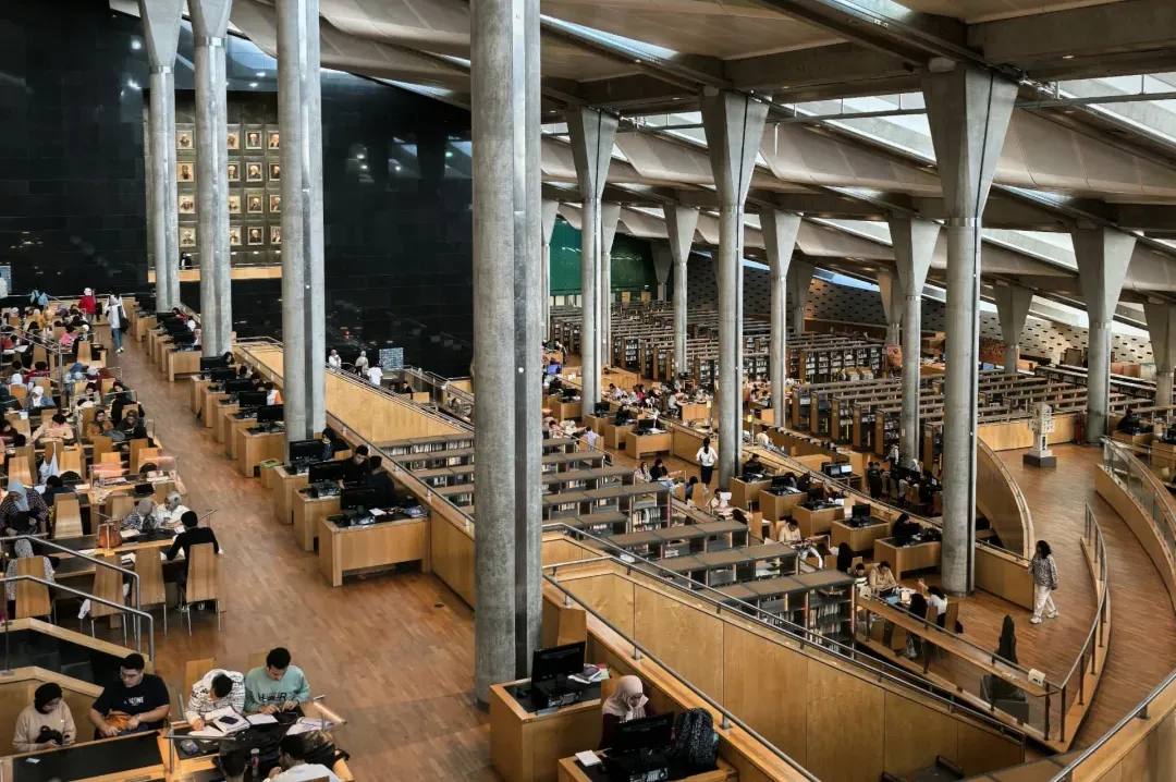 674fafb859701768e541203f280c0eed-sz_2568755