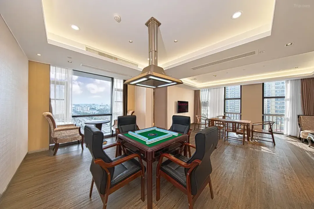 6856904aebd5a940e0c48b7dc4656c78-sz_1741688