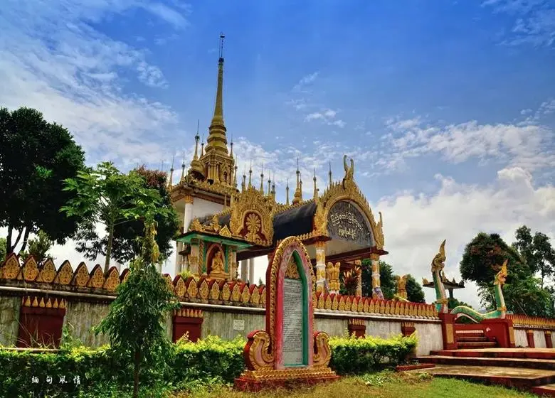 6a0945741904ee79c2452942c72f0209-sz_91765 6a0945741904ee79c2452942c72f0209-sz_91765