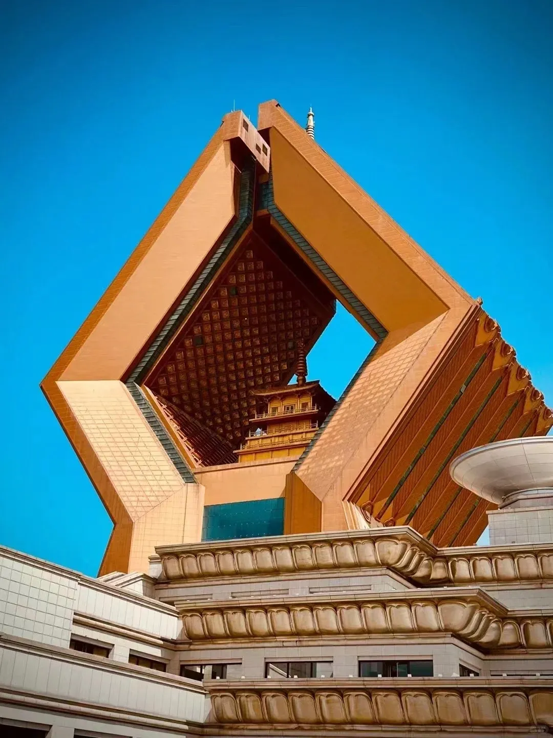 6a6cbebf3ad354950b3a555fe9e7f0a1-sz_793951