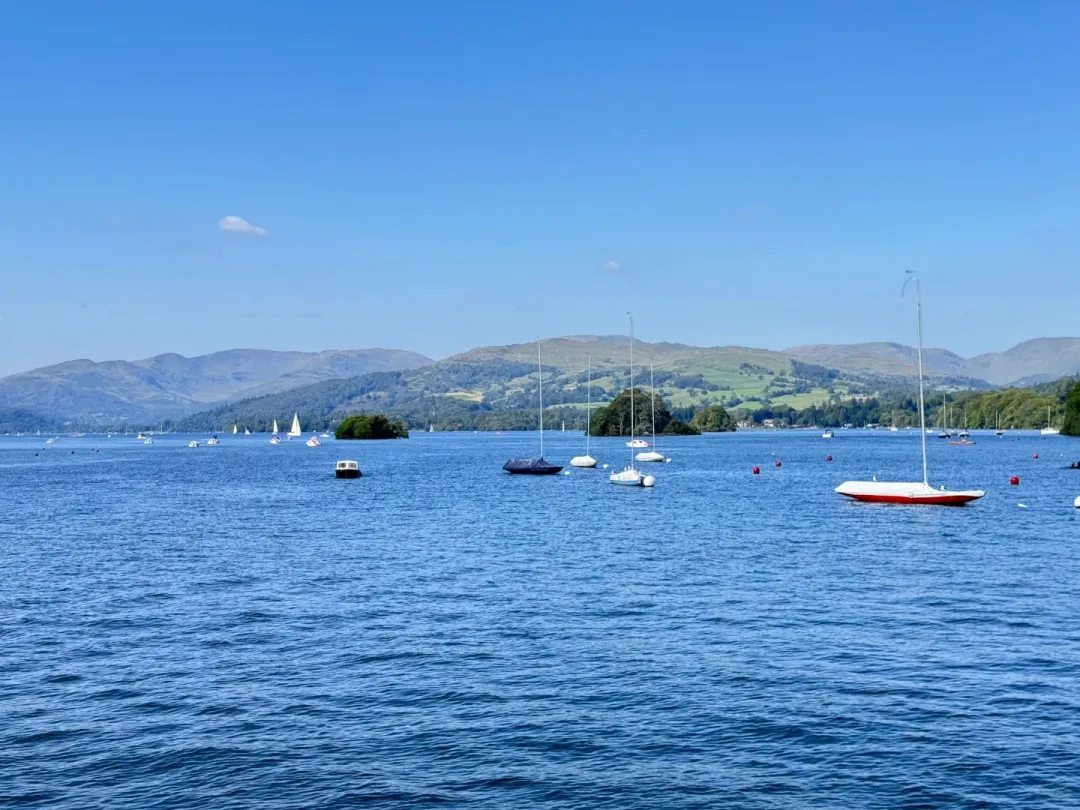 英国+冰岛海陆空深度环游！『嘉年华传奇号』2国17地纯玩21日无购物，中文领队陪同，岸上观光&海上巡航双重体验，陆上全程4星+邮轮双人舱