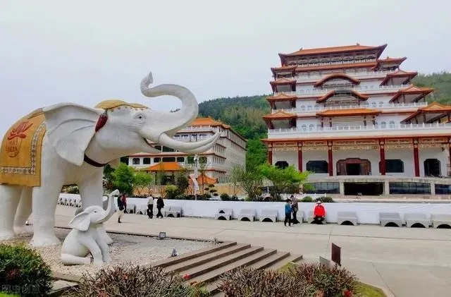 6b345add1d2b8acaab327a235928baae-sz_54408