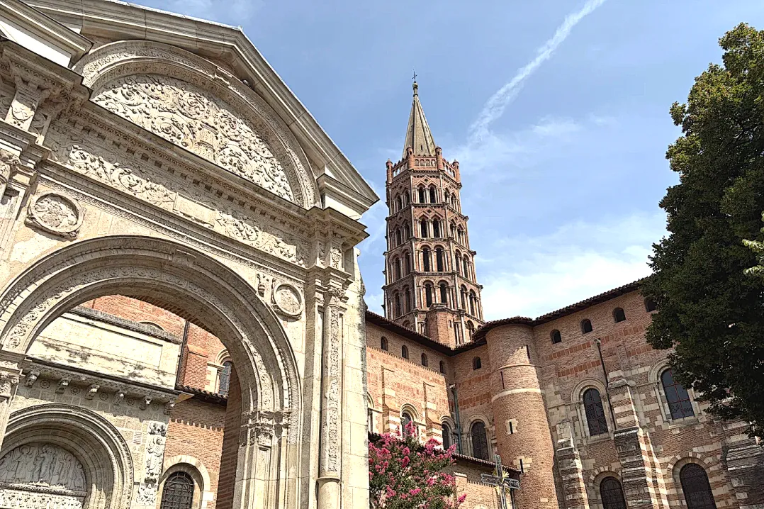 6e6b2f35fa1696f426f8e9fc33edec20-sz_2914023