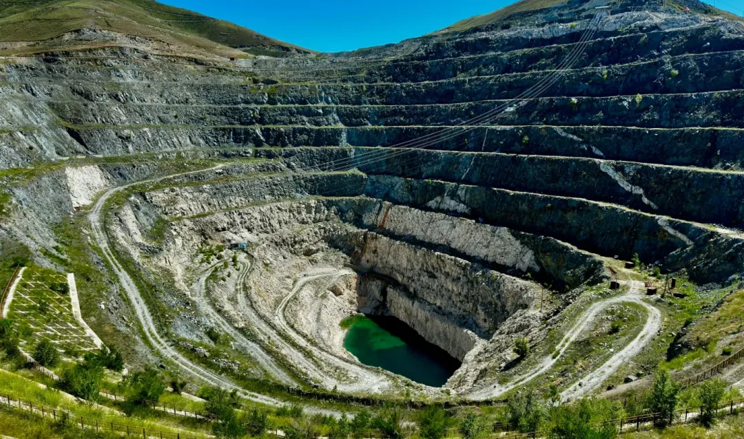 733ec45a2ae4d0cbbc465c476ce2c2d1-sz_3889151 733ec45a2ae4d0cbbc465c476ce2c2d1-sz_3889151