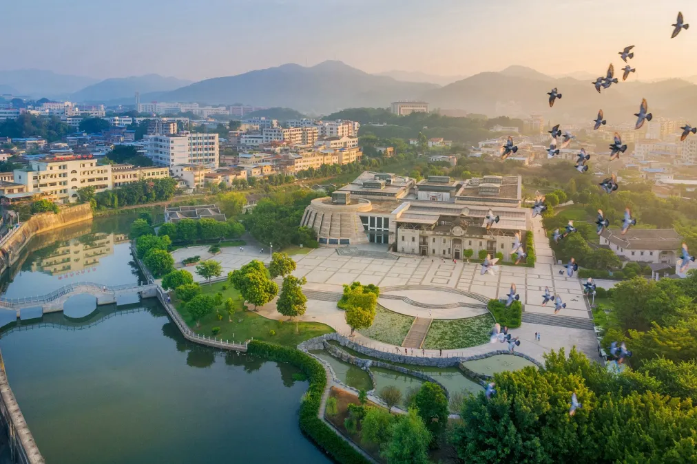 73fdaa43f66ea5be84d6bd3640705271-sz_396229