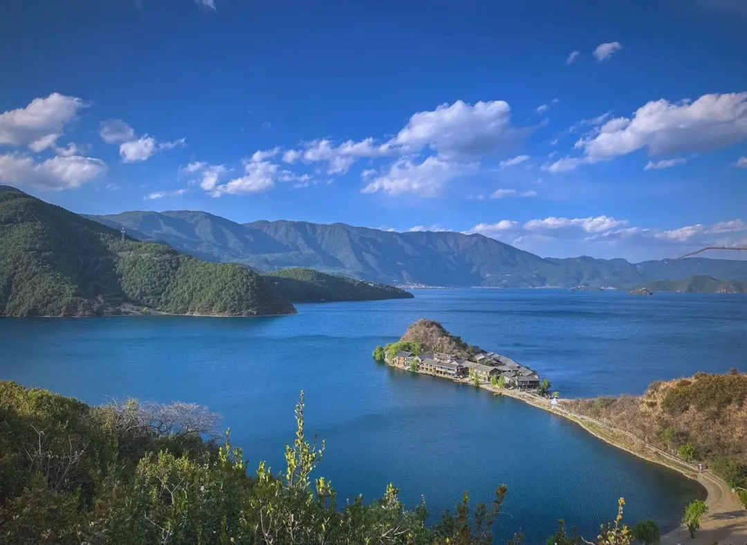 7482262e0dc51856e49f76443d1e70f2-sz_2103746