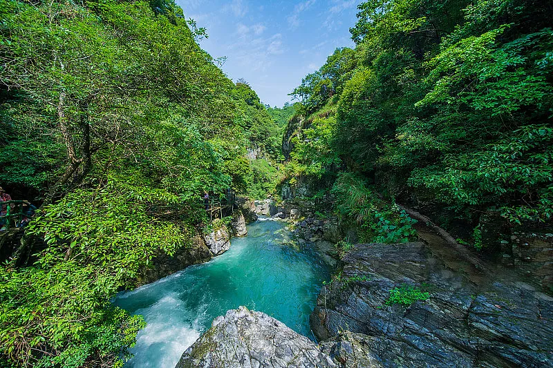 7a6d78d1eedcb38133dce134137debd4-sz_816676