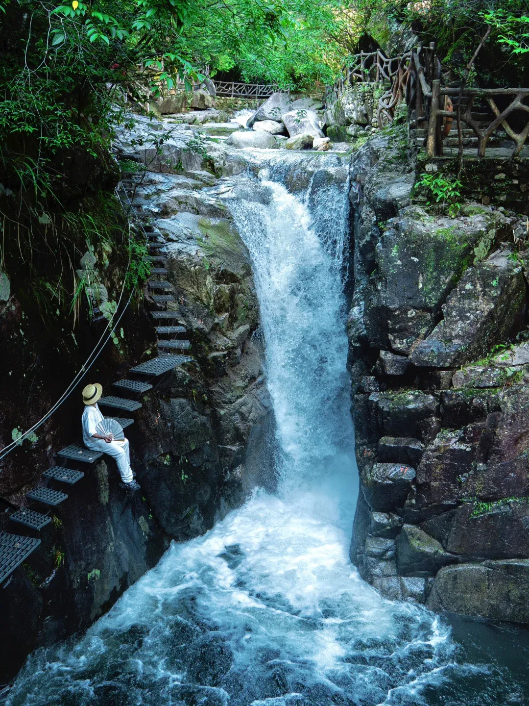 7cf6995be6d9e25a8746fd787b90df5d-sz_3246576 7cf6995be6d9e25a8746fd787b90df5d-sz_3246576