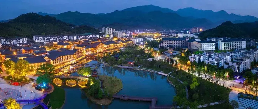 7e495634647b5aa22ff5b9320d2cb27c-sz_700162 7e495634647b5aa22ff5b9320d2cb27c-sz_700162