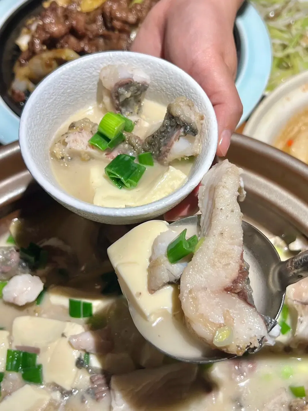 7e511924e9885b2b90bf0f45fd998bae-sz_2746217