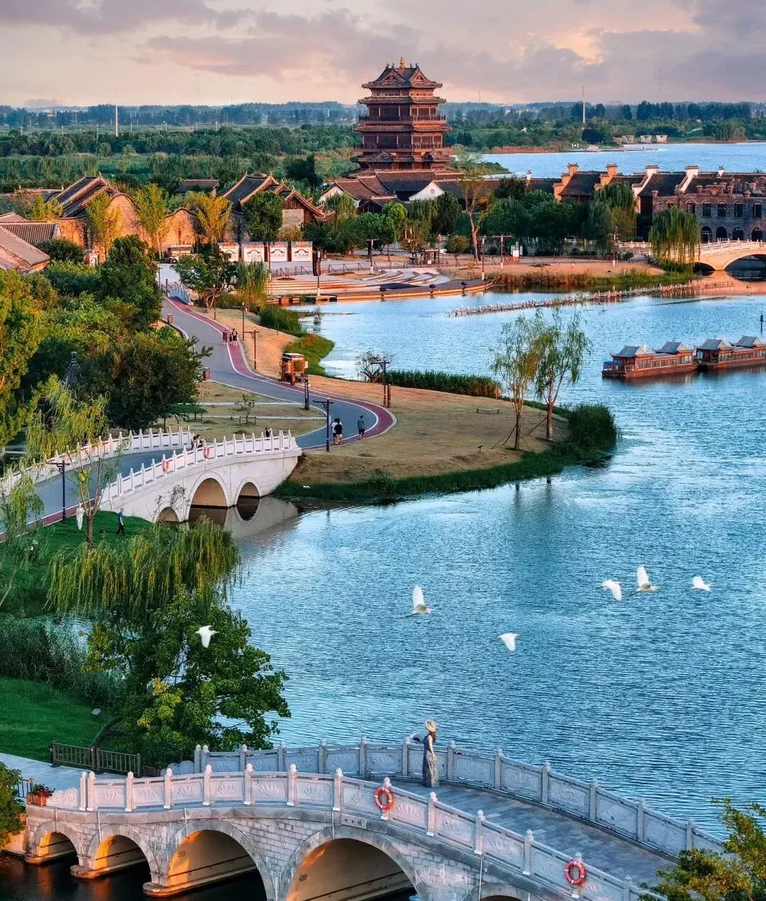 7eda94063cc1c44fc6f94505ec1236ee-sz_403691