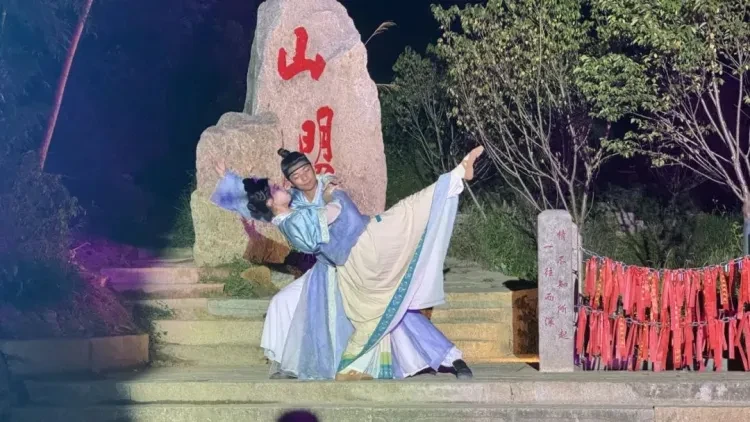 831d8b4f768ffafffb4532056972359a-sz_145432 831d8b4f768ffafffb4532056972359a-sz_145432