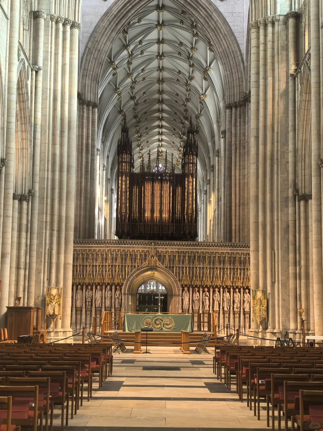 83a774c95b64e7a25ff43c7994366447-sz_547084