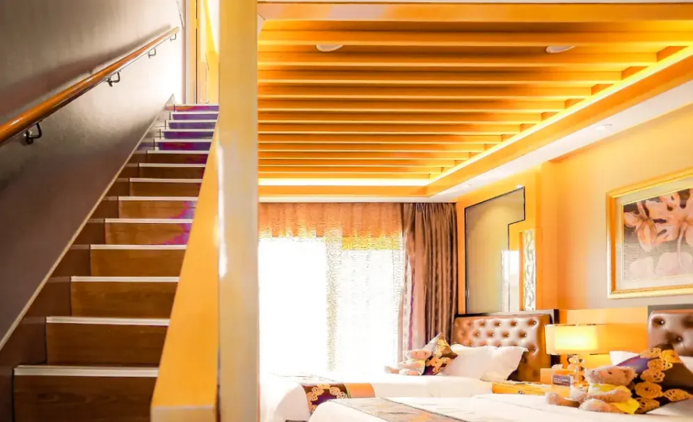 84592f09d7ba3e89ddd018bc3573ce90-sz_898435